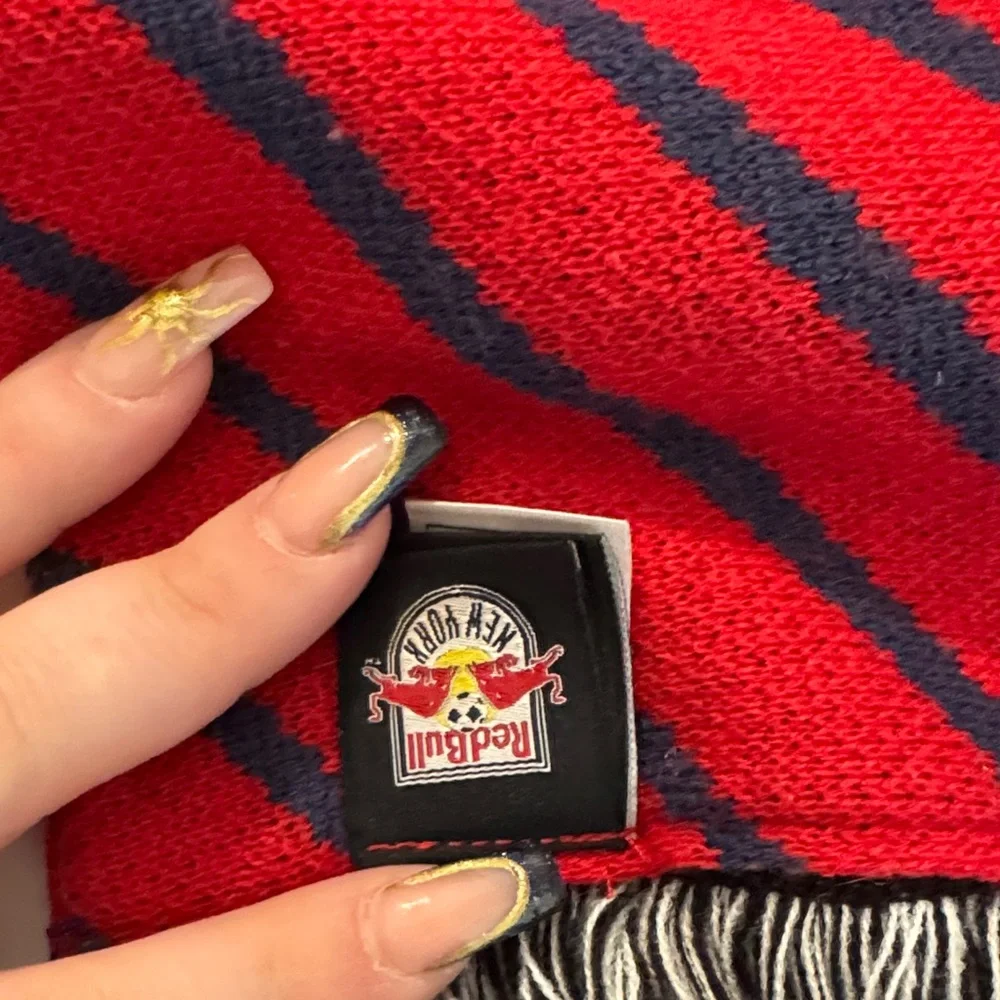 Adidas Red Bull New York Scarf‎